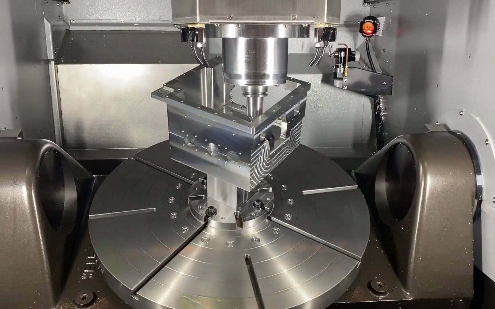 CNC milling machine processing